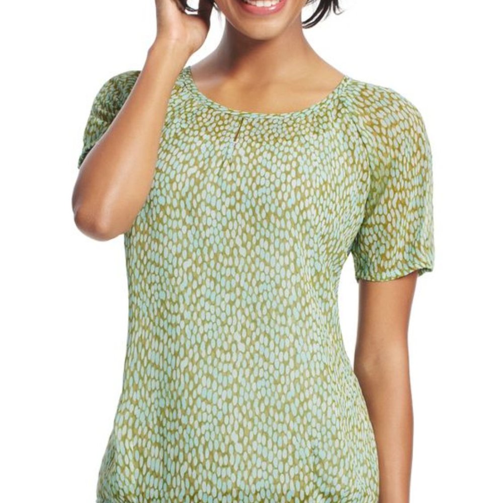 CAbi Spring Pebble Short Sleeve Sheer Blouse